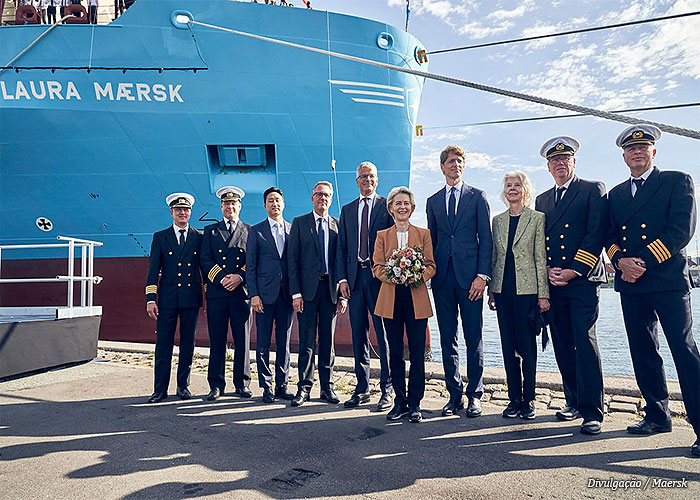 laura-maersk