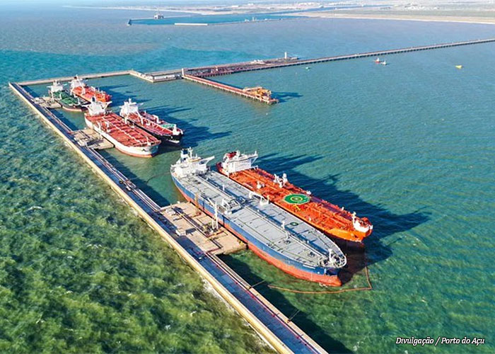 navios-porto-acu