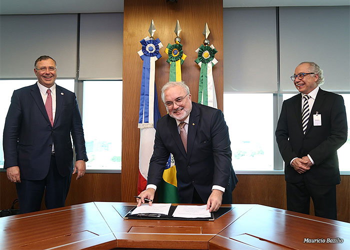 petrobras-assina-mou