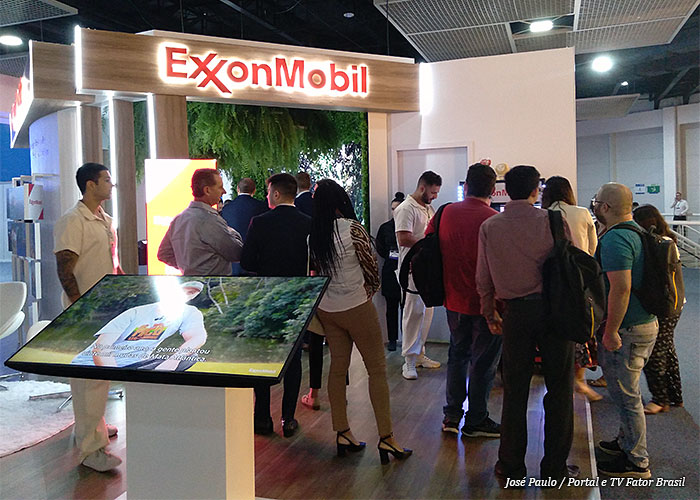 estande-exxon-otc
