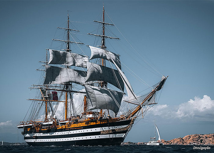 navio-amerigo-vespucci