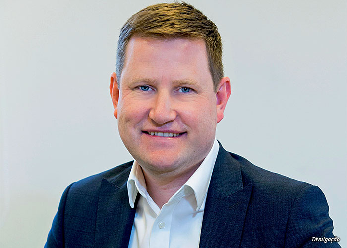 neil-thacker