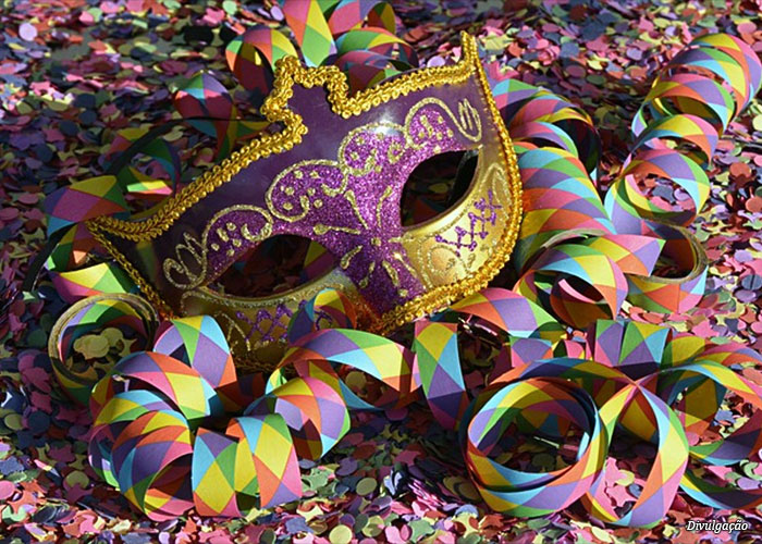 mascara-carnaval-cor