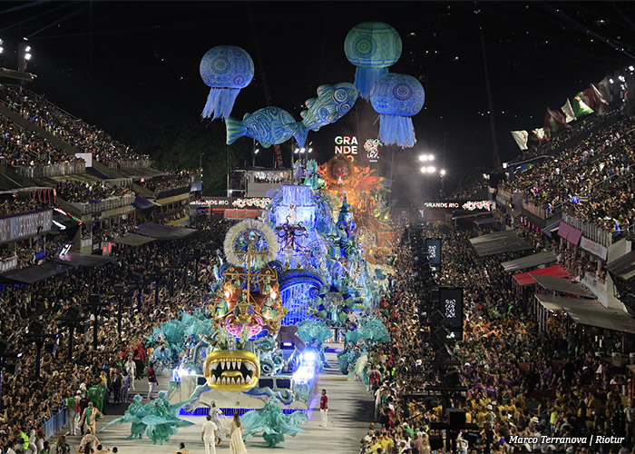 desfile-sambodromo-rj25
