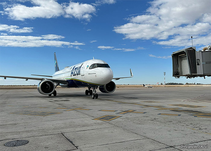 aviao-azul-aero-campinas