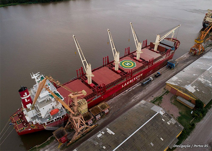 navio-porto-rio-grande