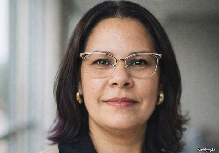 adriana-vasconcellos-soares