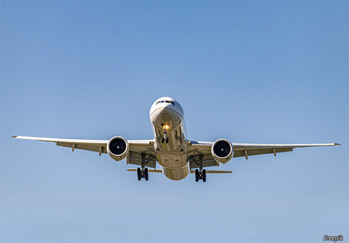aviao-em-voo