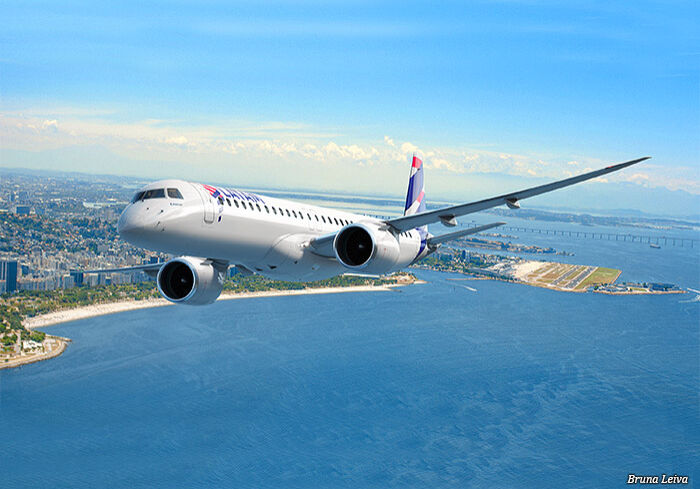 aviao-latam-decolando aviao-latam-decolando