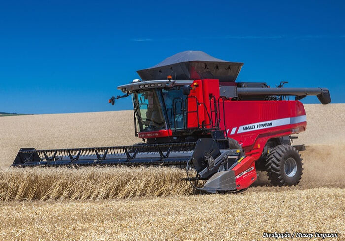 colheitadeira-massey-ferguson
