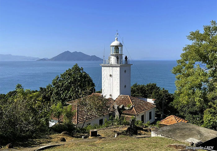 farol-de-castelhanos farol-de-castelhanos
