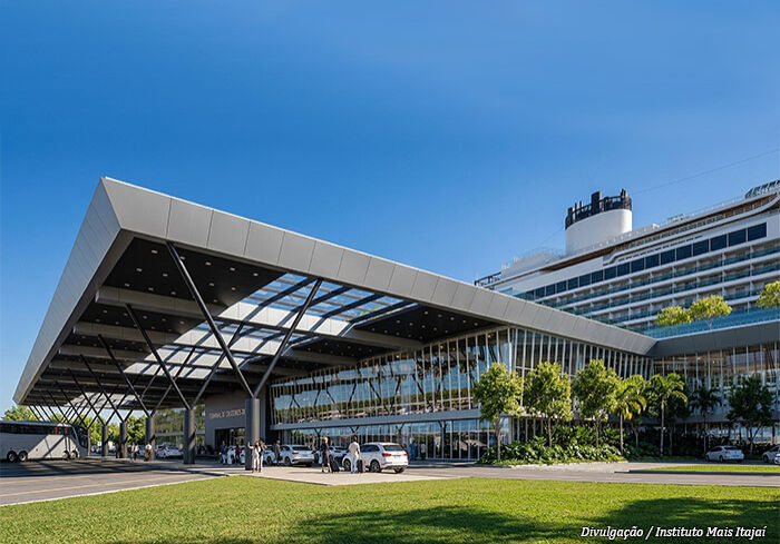 terminal-cruzeiros-itajai
